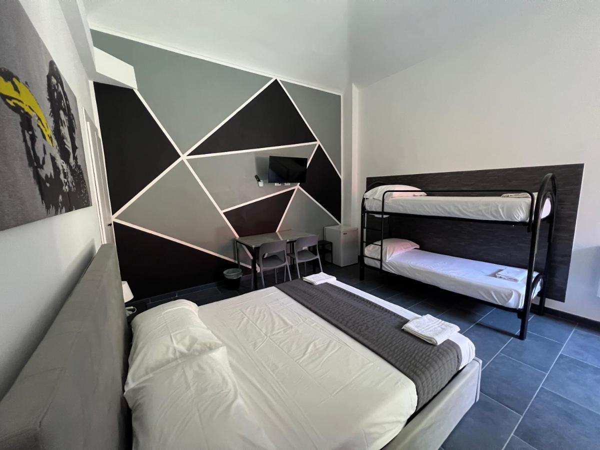 Hostel Turin Metro Young Luaran gambar