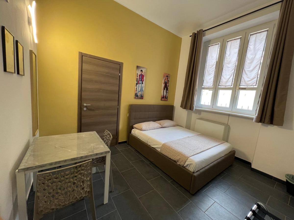 Hostel Turin Metro Young Luaran gambar