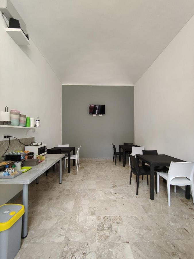 Hostel Turin Metro Young Luaran gambar