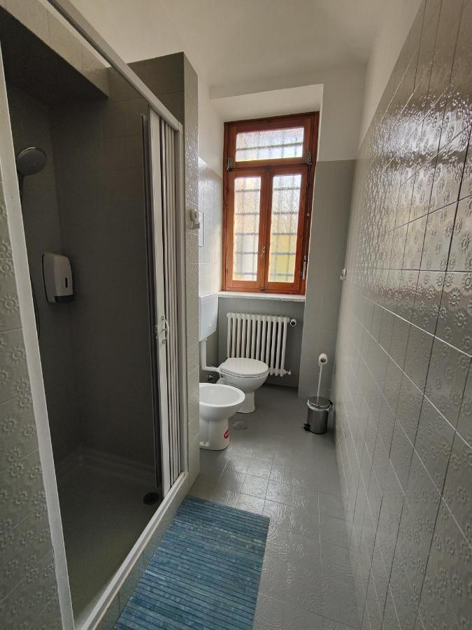 Hostel Turin Metro Young Luaran gambar